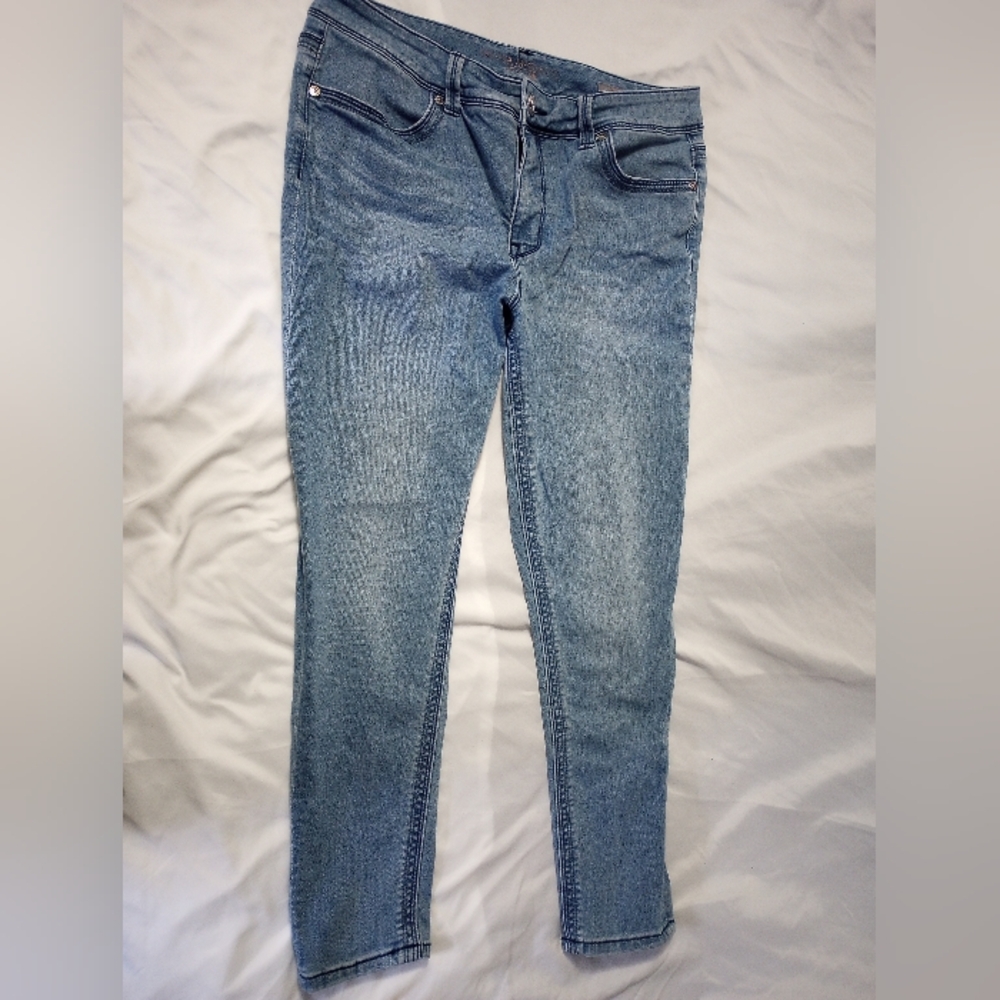 Melissa McCarthy skinny jeans